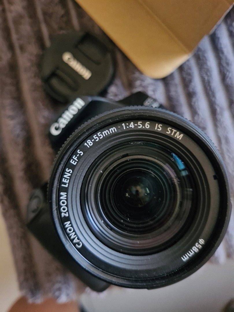 Canon EOS 200D II 2018 (Category: Cameras) located in Iloilo. Submitted by Santeescloset (Listing ID 1365497880, Image 2). Description: wifi touchscreen.