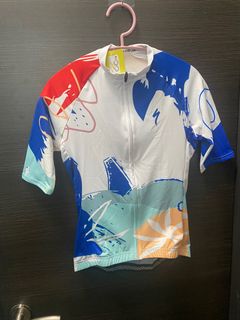 （分類：）位於 。 由 stycora 提交（商品編號 1365554536，圖片 1）。簡介： 。