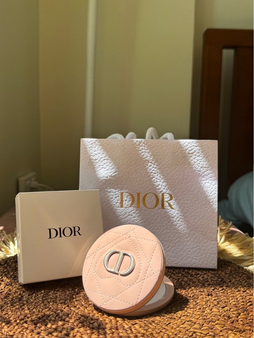 DIOR Beauty Pink Compact Mirror (Category: Luxury Bags & Wallets) located in Rizal. Submitted by thetopspotfashionboutique (Listing ID 1365557197, Image 2). Description: Compact Mirror.