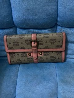 (Kategori: ) berada di . Dikirim oleh aywardrobe (ID iklan 1365633743, Gambar 1). Deskripsi: .