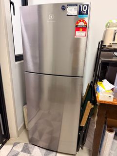 (Category: ) located in . Submitted by preloved.ninaaa (Listing ID 1365590648, Image 1). Description: .