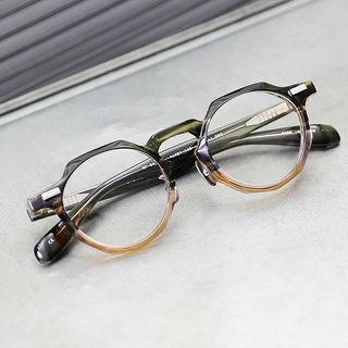 （分類：）位於 。 由 hongkongoptical 提交（商品編號 1365615182，圖片 1）。簡介： 。