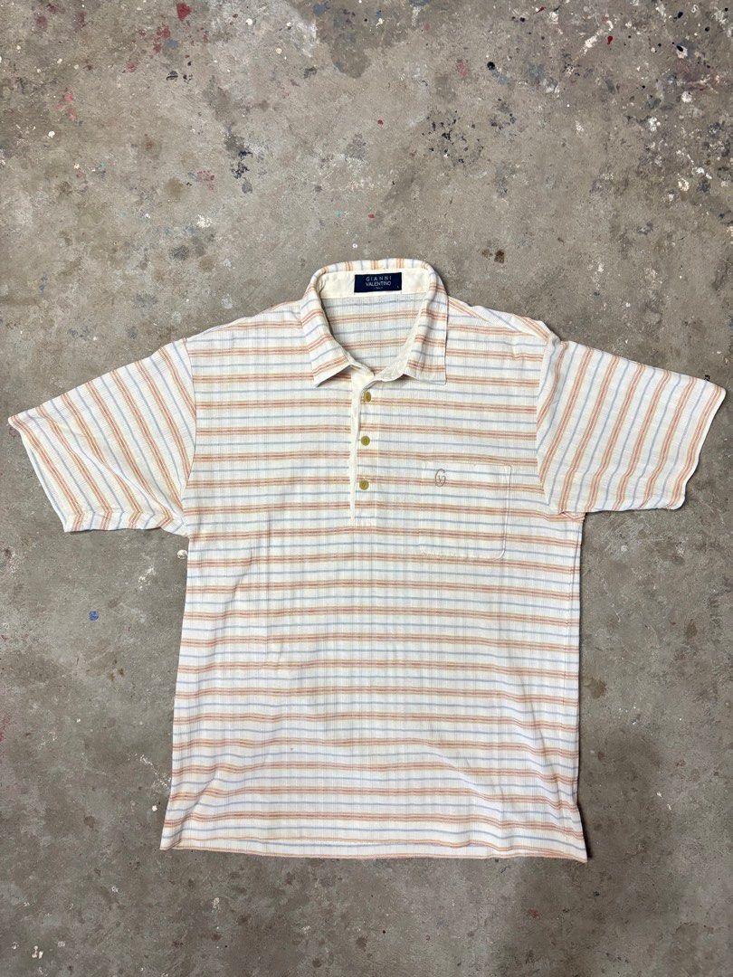 Gianni Valentino Polo shirt (Category: Tshirts & Polo Shirts ) located in Los Banos. Submitted by jlstash (Listing ID 1365640710, Image 1). Description: Gianni Valentino Italy polo shirt L on tag 400 shipped issue minimal stain DM📩.