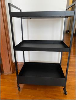 (Category: ) located in . Submitted by geneva87 (Listing ID 1365542109, Image 1). Description: .