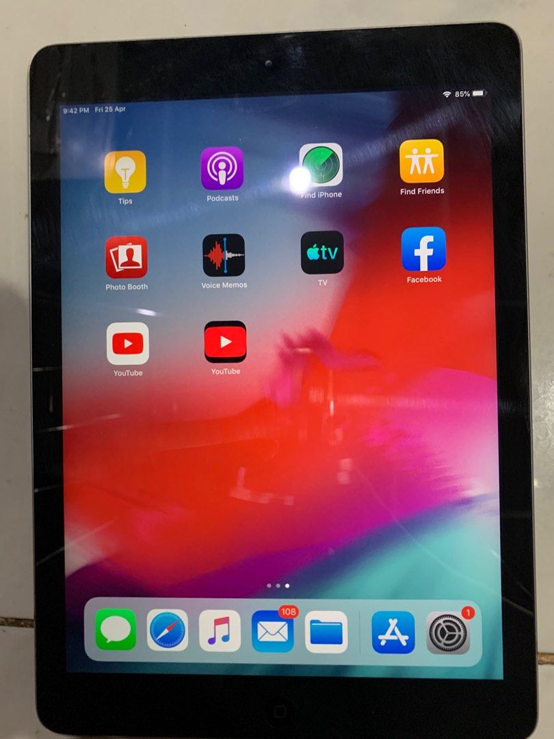Ipad Air 1 16GB (Wifi use only) (Category: iPad) located in Rizal. Submitted by tiangarcia02 (Listing ID 1365615352, Image 2). Description: ✅ Unli Reset ✅ All buttons working ✅ Both cams working ✅ Good for note taking & PFD Viewing ✅ Makunat pa battery (depende din sa paggamit niyo) 📱iPadOS 12.5.7 Inclusion: - Unit only RFS: Di nagagamit. .