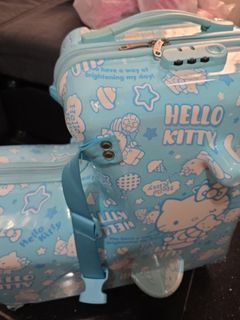 （分類：）位於 。 由 yanc. 提交（商品編號 1360224525，圖片 1）。簡介： 。