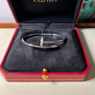 (Category: ) located in . Submitted by theblingaffair (Listing ID 1365549198, Image 1). Description: .