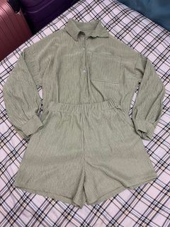 （分類：）位於 。 由 pearlyshell_20 提交（商品編號 1365588083，圖片 1）。簡介： 。