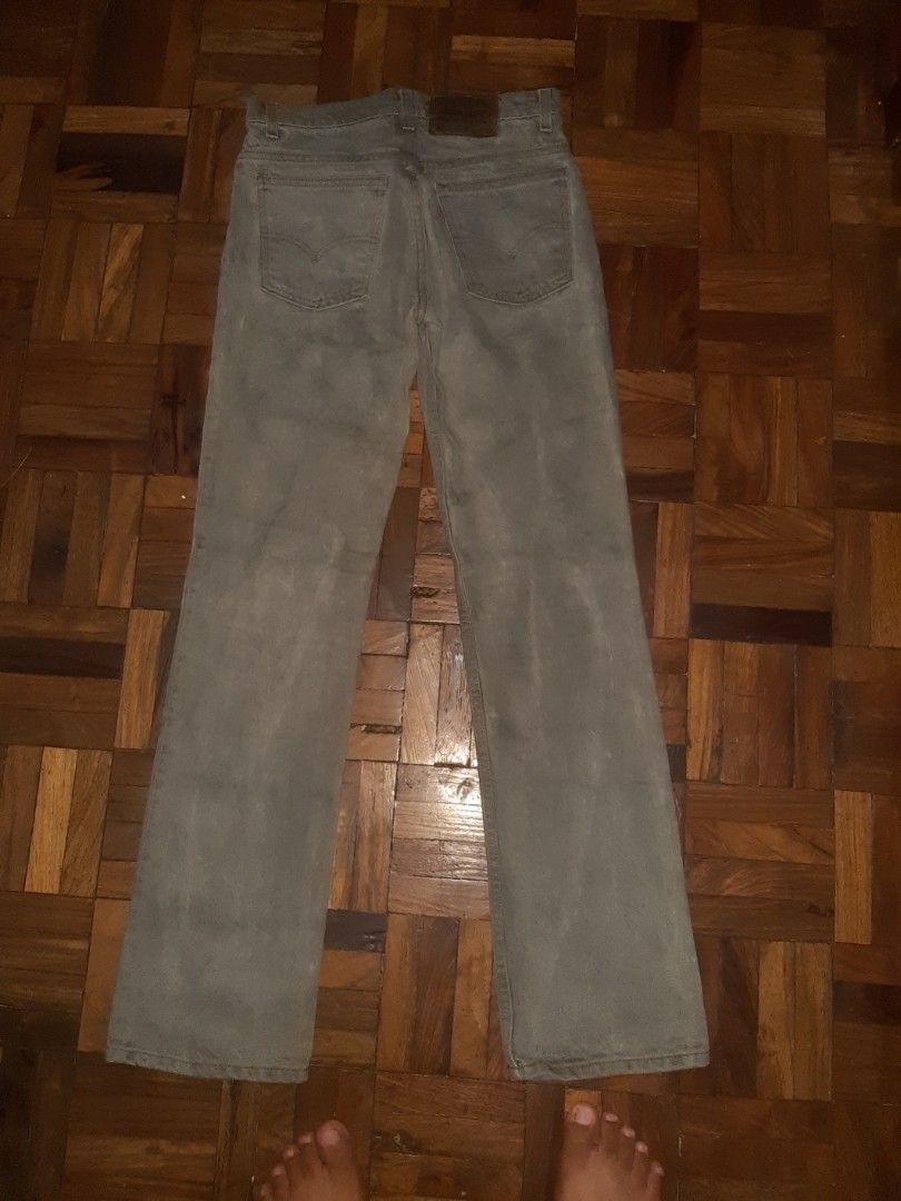 Levis 517 Vintage Made in USA (Category: Jeans) located in Davao. Submitted by wonderwallnnipz_91 (Listing ID 1365623343, Image 2). Description: LEVIS 517 Vintage "March 1995/1996" Orange Tab Made in USA Semi Bootcut may Pa acid grey Good Condition Ganda po nya Size 31 w 33 L Actual Measurement: Waist: 30 to 31 inches Rise: 11 inches Thigh: 11 inches Outseam: 42 inches Inseam: 32.5 inches Hem: 8 inches P2500 plus SF Location: Davao City Contact n