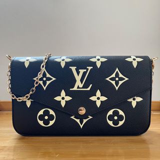 (Category: ) located in . Submitted by mjlenihcpreloved (Listing ID 1326729177, Image 1). Description: .