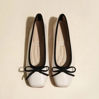 (Category: ) located in . Submitted by pollycloset (Listing ID 1365602289, Image 1). Description: .
