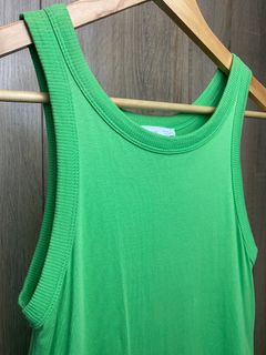 (Category: ) located in . Submitted by besty4less (Listing ID 1365617436, Image 1). Description: .