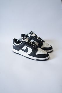 (Kategori: ) berada di . Dikirim oleh valorasneakers (ID iklan 1365625823, Gambar 1). Deskripsi: .