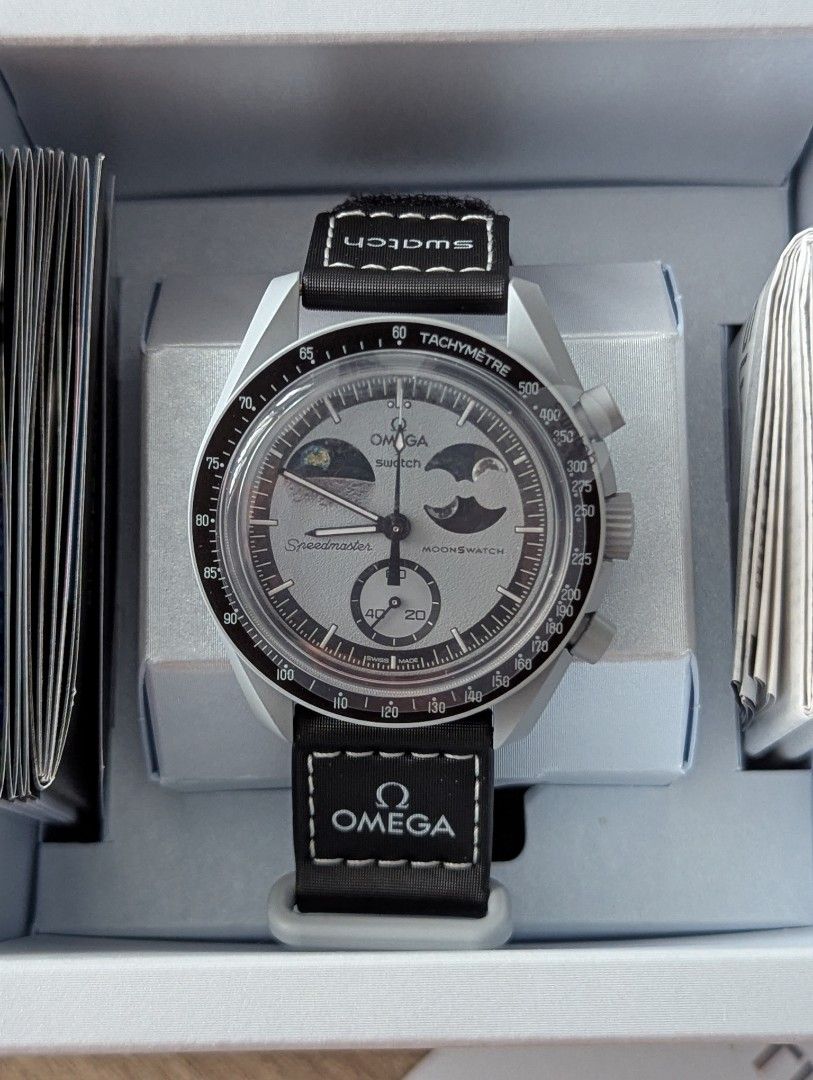 Omega Swatch Earthphase (Category: Luxury Watches) located in Las Pinas. Submitted by jay9191 (Listing ID 1365513900, Image 3). Description: Omega Swatch Mission to Earthphase Brandnew and Complete Personally purchased last March 2025 at a Foreign AD. Item in Las Pinas.