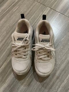 (Category: ) located in . Submitted by chilledcherries (Listing ID 1365549300, Image 1). Description: .