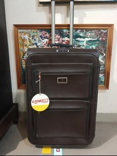 Passenger(Japan) Leather luggage 27" With Code, Trolley, 360° Spinner, LOC PLARIDEL BULACAN