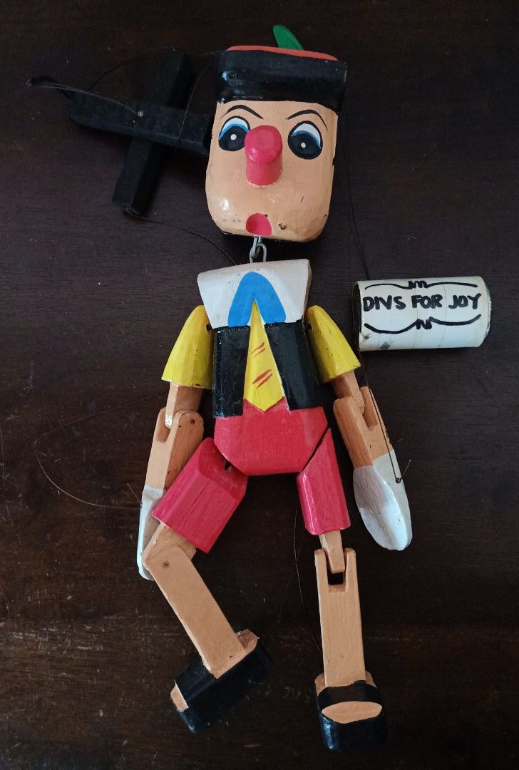 Pinocchio marionette puppet (Category: Plushies & Soft Toys) located in Makati City. Submitted by divs4joy (Listing ID 1365498537, Image 1). Description: Pinocchio marionette puppet 1500❌❌❌❌ 👉 wala akong markings makita..