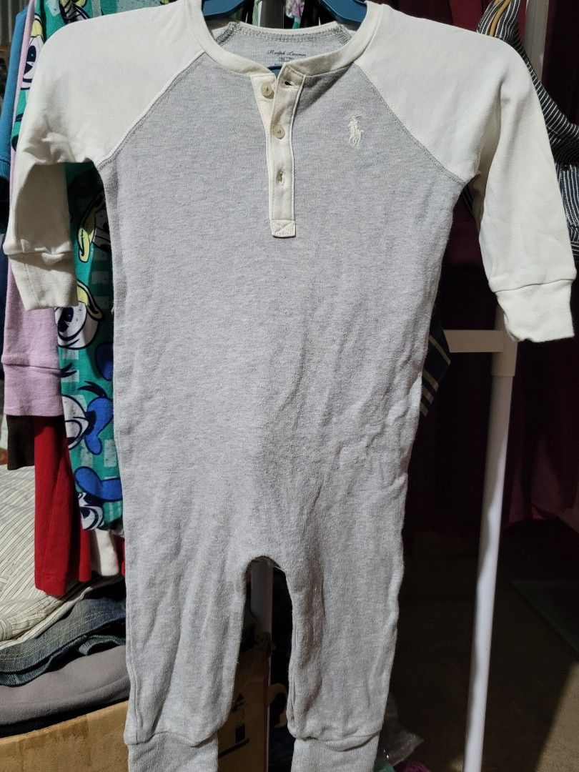 Preloved - Ralph Lauren Onesie (Category: Babies & Kids Fashion) located in Dumaguete. Submitted by GreatFindsForLess_by_Krissy (Listing ID 1365537176, Image 2). Description: Preloved Well loved Ralph Lauren Onesie.