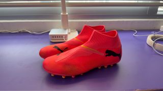 （分類：）位於 。 由 manchestercityfan 提交（商品編號 1365516772，圖片 1）。簡介： 。