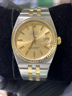 (Category: ) located in . Submitted by royal_collections (Listing ID 1365580435, Image 1). Description: .