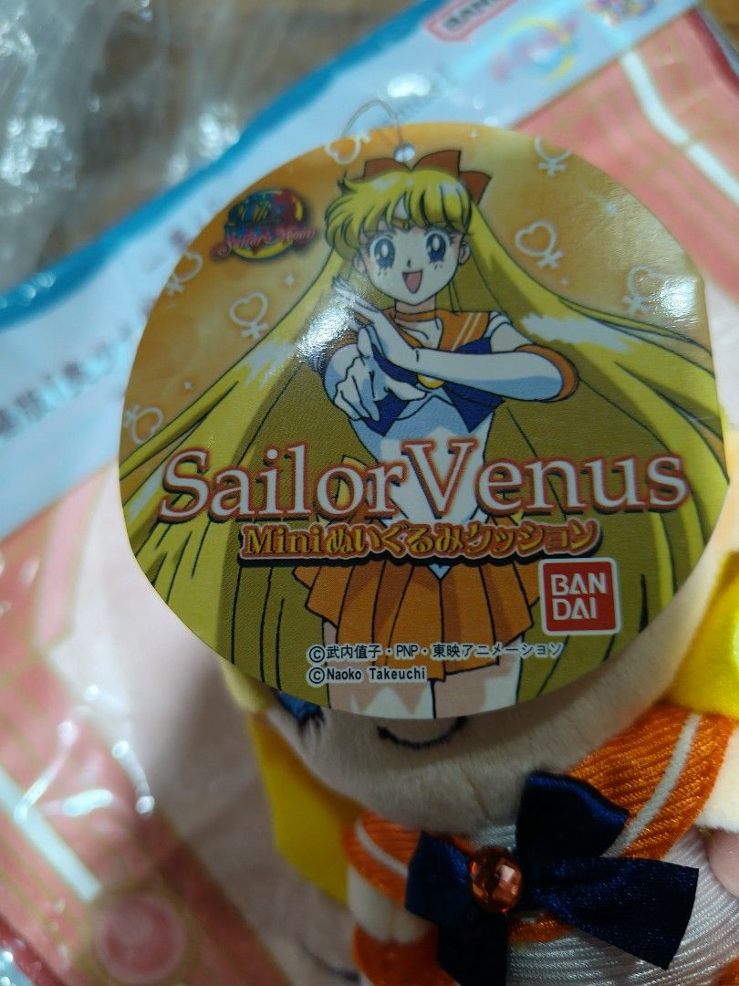 Sailor Venus 20th anniversary 2014 bandai plush softtoy (Category: Plushies & Soft Toys) located in Singapore. Submitted by jamiebiubiubiu (Listing ID 1365631885, Image 3). Description: 19 cm est wts wtt.