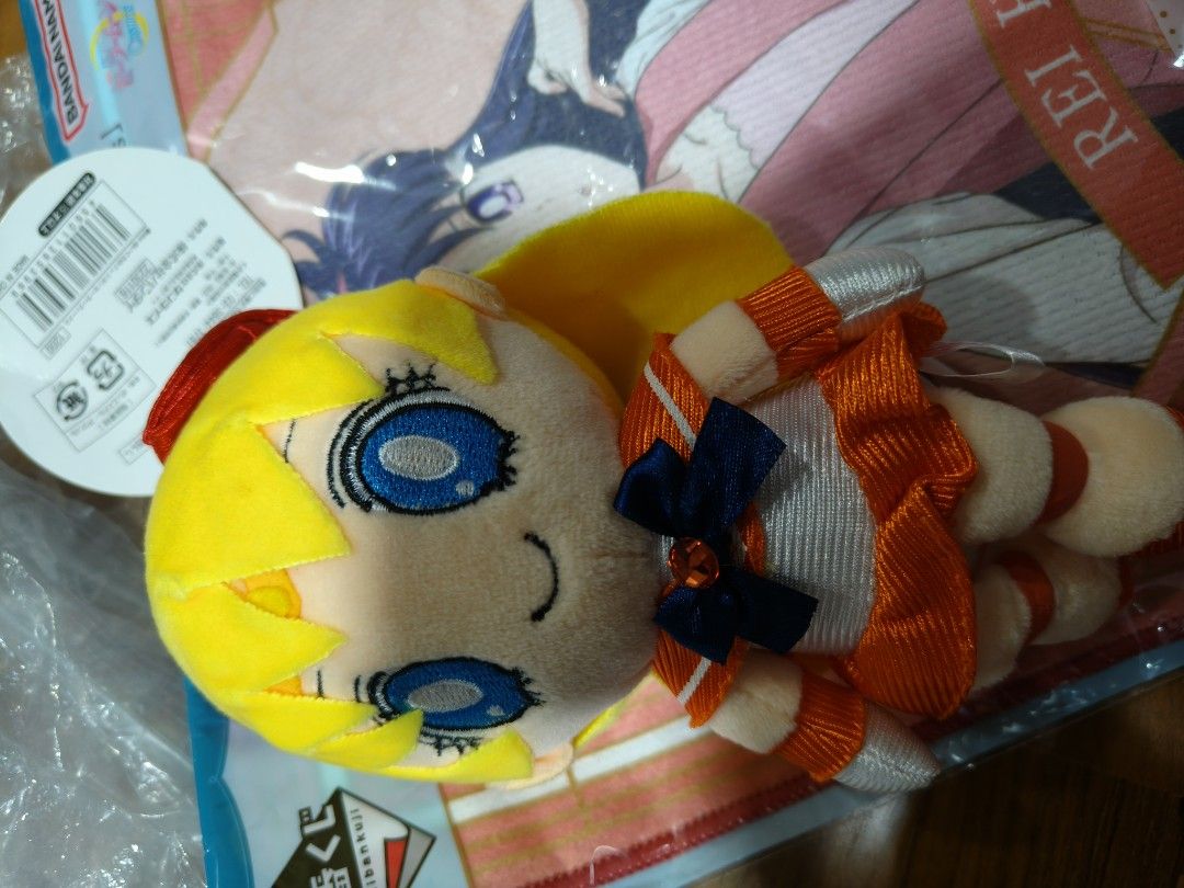 Sailor Venus 20th anniversary 2014 bandai plush softtoy (Category: Plushies & Soft Toys) located in Singapore. Submitted by jamiebiubiubiu (Listing ID 1365631885, Image 1). Description: 19 cm est wts wtt.