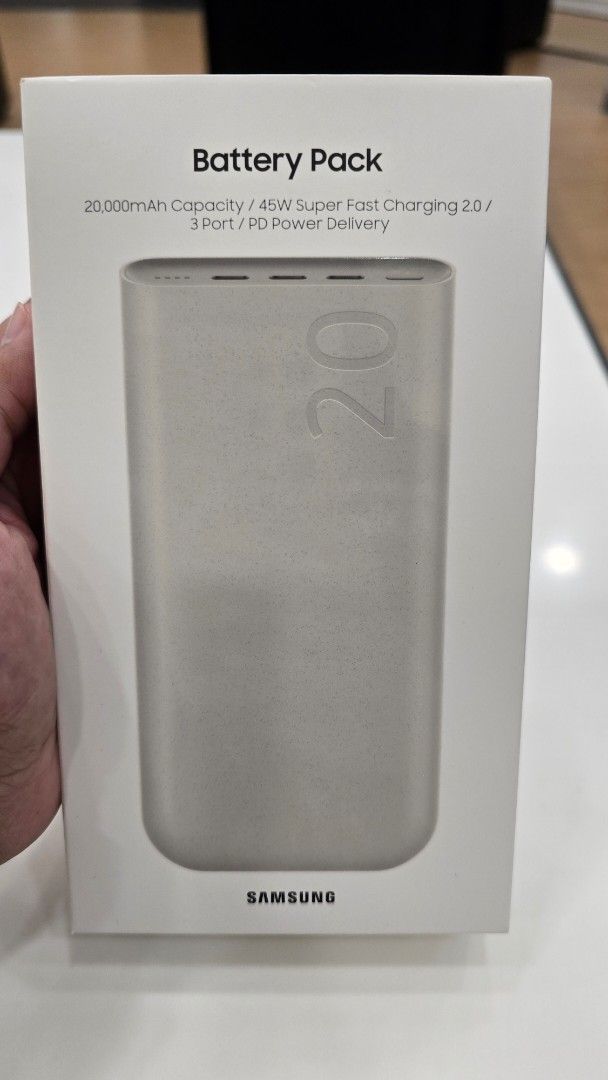 Samsung 20,000 mah Battery Pack (Category: Batteries & Power Banks) located in Quezon City. Submitted by cheylleskie (Listing ID 1365551033, Image 1). Description: 💯 Original samsung Battery pack 20,000 mah 💯 below SRP 💯 sealed.