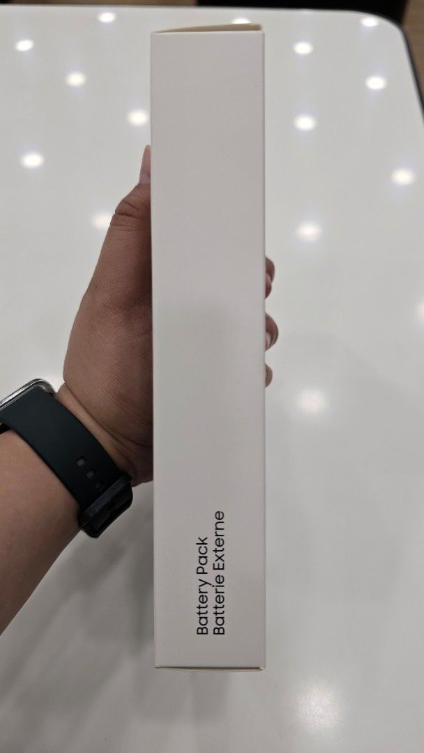Samsung 20,000 mah Battery Pack (Category: Batteries & Power Banks) located in Quezon City. Submitted by cheylleskie (Listing ID 1365551033, Image 2). Description: 💯 Original samsung Battery pack 20,000 mah 💯 below SRP 💯 sealed.