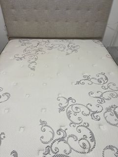 （分類：）位於 。 由 flooow 提交（商品編號 1365538962，圖片 1）。簡介： 。