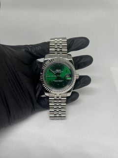 (Category: ) located in . Submitted by timepiecebyilyas (Listing ID 1365626551, Image 1). Description: .