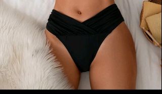 (Category: ) located in . Submitted by elisshopping (Listing ID 1365519027, Image 1). Description: .
