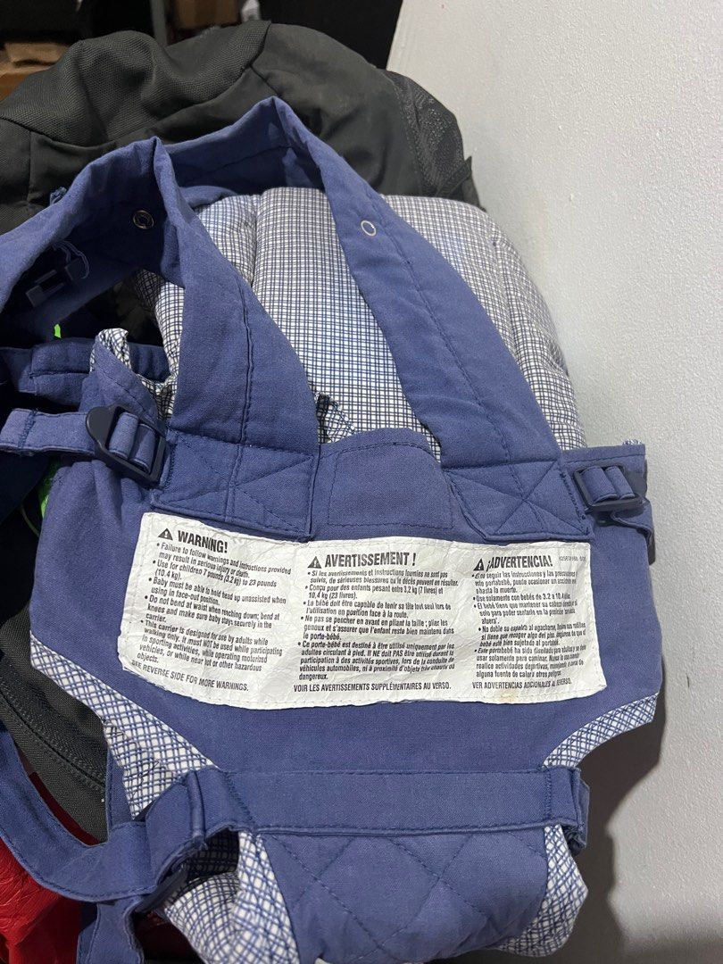 Snugli Baby Soft Carrier (Category: Carriers & Slings) located in Manila. Submitted by zashikibuta13 (Listing ID 1365595555, Image 2). Description: Snugli Soft Baby Carrier Seldom used RFS : Already have a new carrier / outgrown.