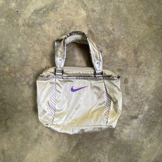 (Kategori: ) berada di . Dikirim oleh bagvtg__store00 (ID iklan 1365637884, Gambar 1). Deskripsi: .