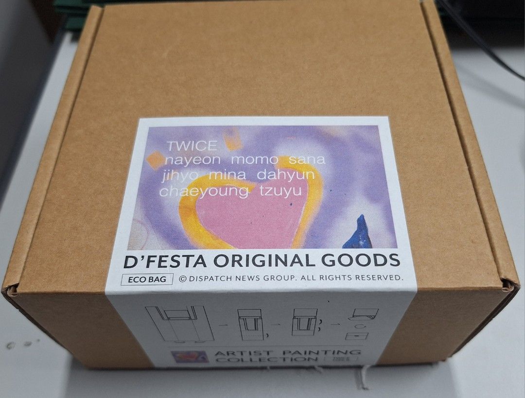 TWICE DFesta Custom Eco Shopping Bag (Category: Tote Bags) located in Manila. Submitted by dlssbc (Listing ID 1365489908, Image 3). Description: Rare Twice DFesta eco shopping bag Original material Bought at DFesta Philippines exhibit last January 2025 Front has painting by Twice Comes with storage box. Never used. Selling for P1200 Item is located in Muntinlupa. Mode of payment: BDO, Metrobank, or GCash Delivery via Lalamove. Buyer shoulders shi