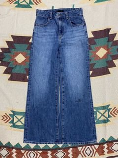 (Category: ) located in . Submitted by circlethrift (Listing ID 1365640869, Image 1). Description: .
