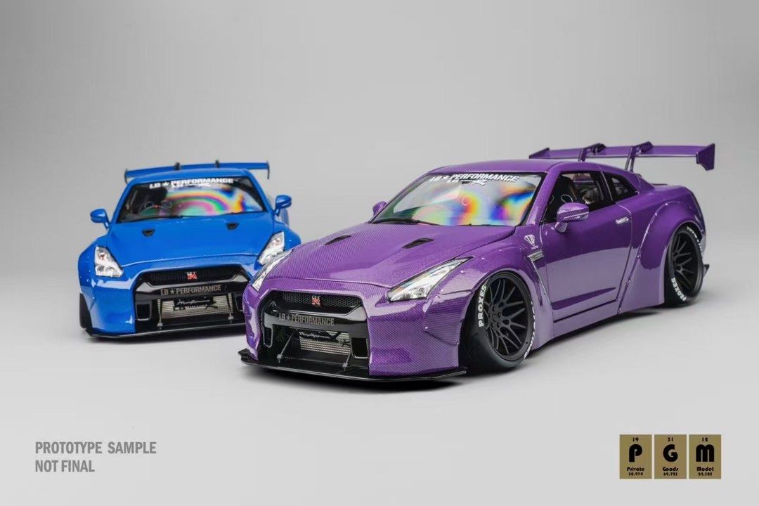 1/18 PGM Nissan GTR R35 LBWK with Engine HEC Exclusive (full opening ...