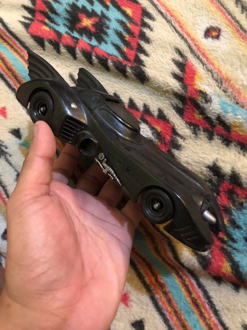 1989 DC Batmobile toy car figure (Category: Vehicle & Diecast Models) located in Quezon City. Submitted by markgolveo (Listing ID 1365824613, Image 2). Description: 1989 DC Batmobile toy car figure Signs of wears Quality detailed plastic material .