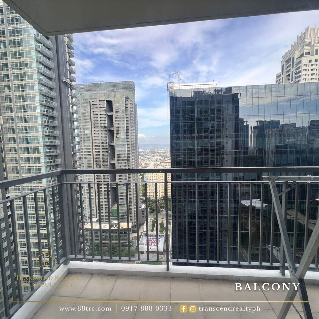 1 BEDROOM FOR LEASE IN TWO MARIDIEN (Category: Apartments & Condos) located in Makati City. Submitted by transcendrealty (Listing ID 1365704336, Image 2). Description: Experience elevated city living in this luxurious one bedroom residence, thoughtfully designed to meet your lifestyle needs. Ideally located in the heart of Bonifacio Global City, Taguig - this is the perfect blend of comfort and convenience. ⚜️ FOR LEASE Two Maridien - 1 bedroom -