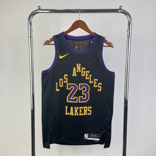 （分類：）位於 。 由 legend.sports 提交（商品編號 1365821362，圖片 1）。簡介： 。