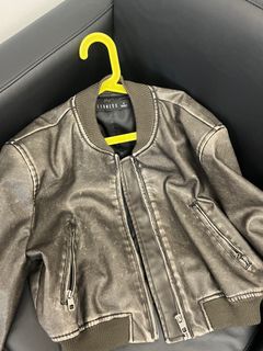 （分類：）位於 。 由 tnwjd6847 提交（商品編號 1362790618，圖片 1）。簡介： 。