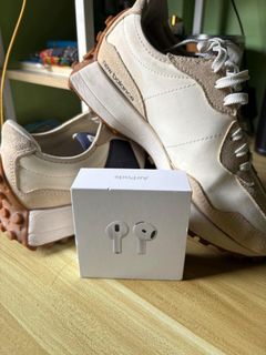 Airpods 4