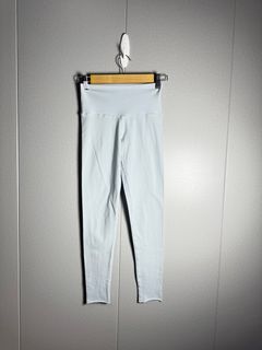 (Category: ) located in . Submitted by myardina (Listing ID 1365790953, Image 1). Description: .