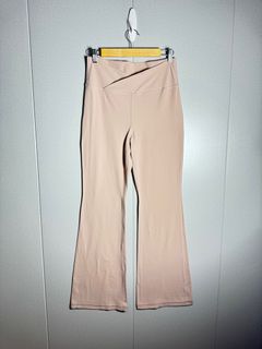 (Category: ) located in . Submitted by myardina (Listing ID 1365790427, Image 1). Description: .