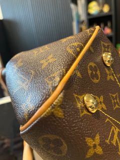 (Category: ) located in . Submitted by katsboutique (Listing ID 1080310791, Image 1). Description: .
