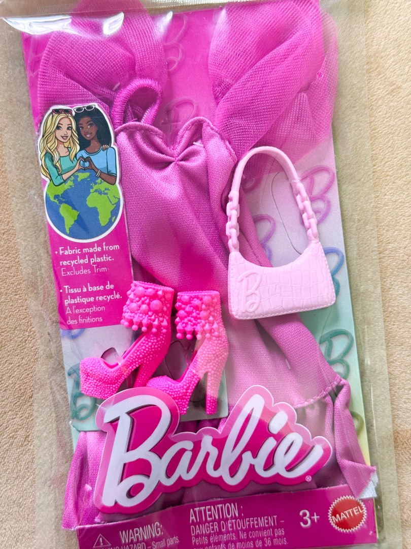 Barbie Complete Looks Fashion Dress set, Hobbies & Toys, Toys & Games ...