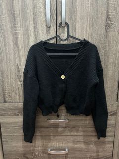 BLACK CROP TOP CARDIGAN