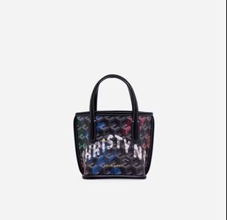 (Category: ) located in . Submitted by shopwithme_23 (Listing ID 1365780247, Image 1). Description: .