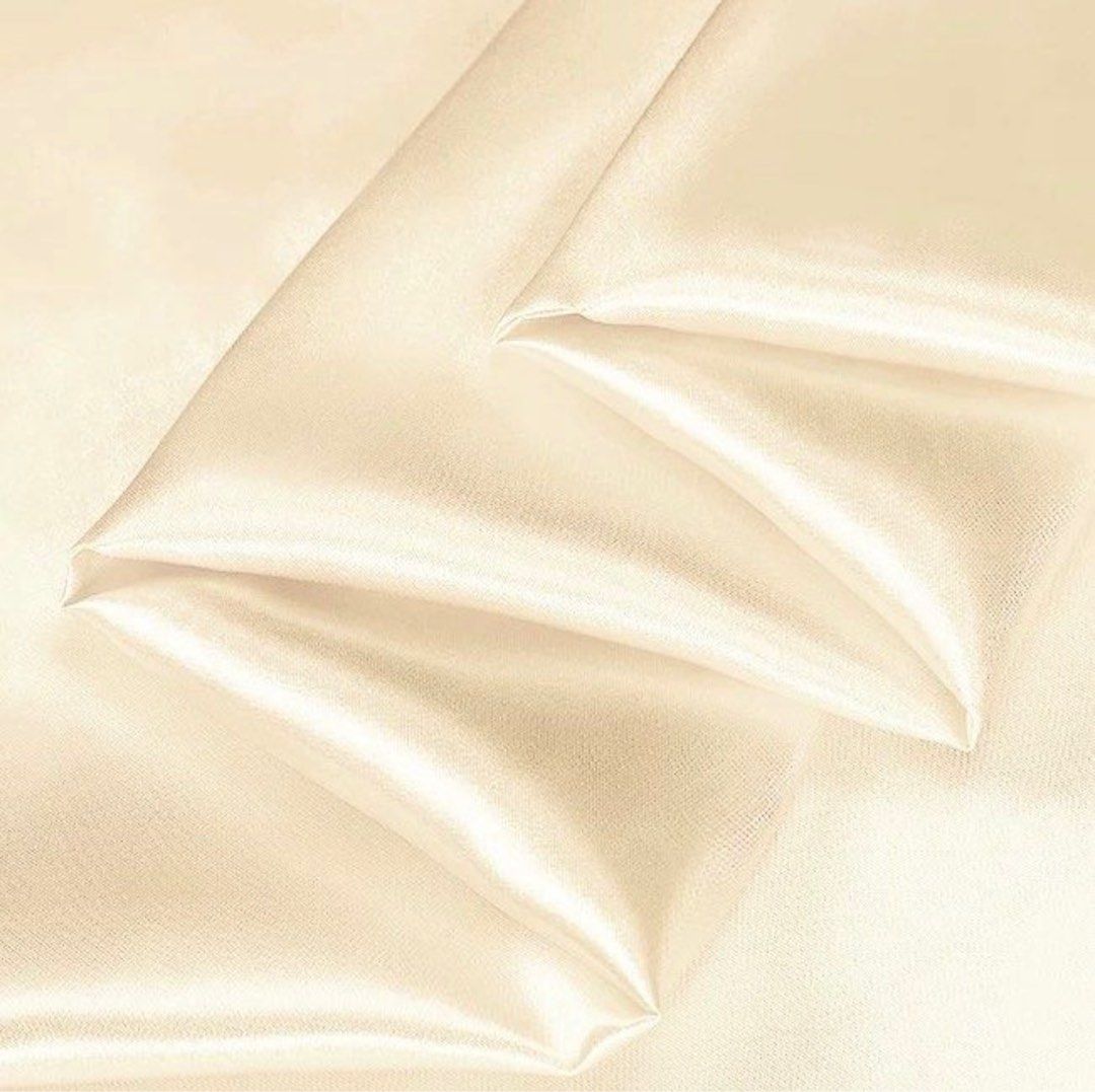 Cream/ Beige Table Cloth