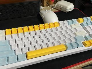 CREAMY MECHANICAL KEYBOARD ZIYOULANG K96