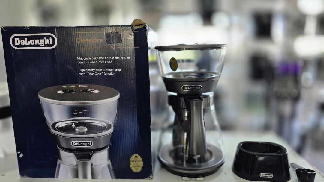 DELONGHI CLESSIDRA COFFEE MAKER POUR OVER (Category: Coffee Machines & Makers) located in Bulacan. Submitted by iamvanillapeach (Listing ID 1365745337, Image 3). Description: In good condition. Ready to use, with 30 days service warranty. You can try in actual if pick up. We can deliver nationwide. 📩.